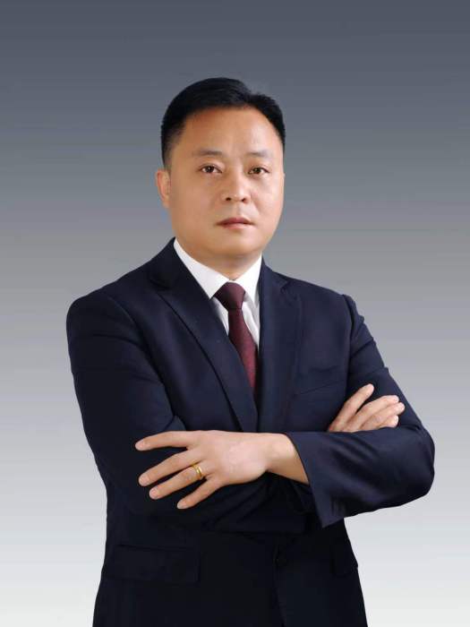 李新剛(上海睿風物流有限公司董事長) 李新剛(上海睿風物流有限公司董事長)