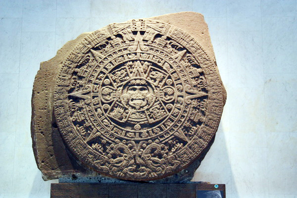 太陽曆石(阿茲特克太陽曆石)