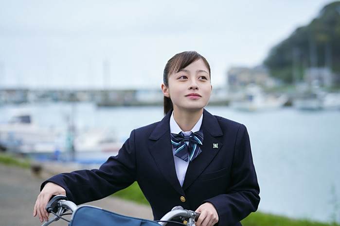 米田結