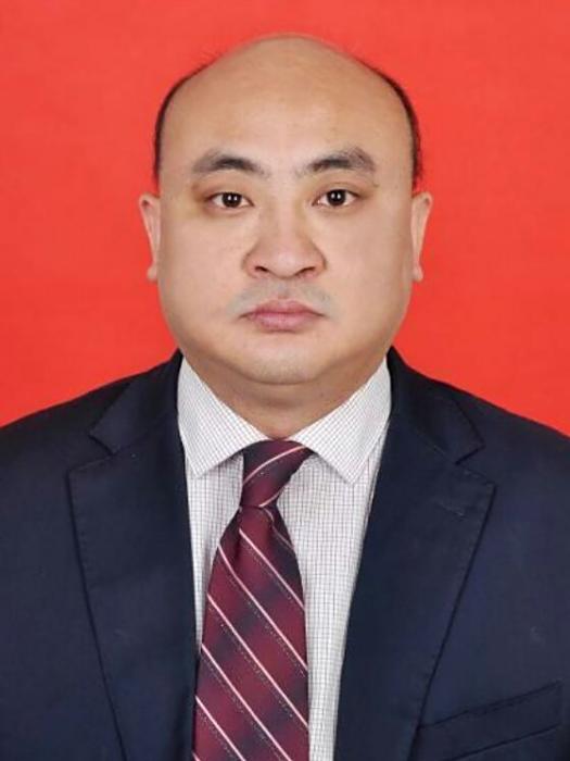 寧鋒(重慶市酉陽土家族苗族自治縣楠木鄉黨委副書記) 寧鋒(重慶市酉陽土家族苗族自治縣楠木鄉黨委副書記)