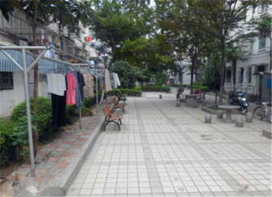 上鋼九村 上鋼九村