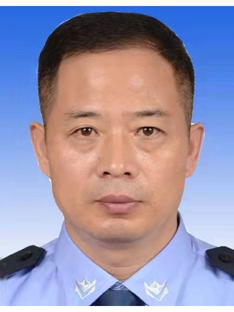 王永田(山東省煙臺市萊山區綜合行政執法局黨組成員) 王永田(山東省煙臺市萊山區綜合行政執法局黨組成員)