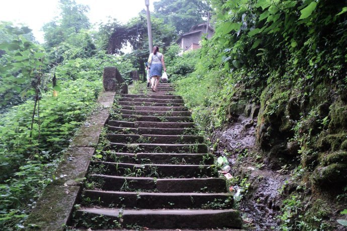 梯子石 梯子石