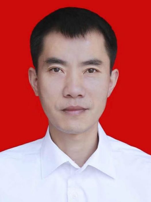 朱銳(郴州市國資委黨委委員、副主任) 朱銳(郴州市國資委黨委委員、副主任)