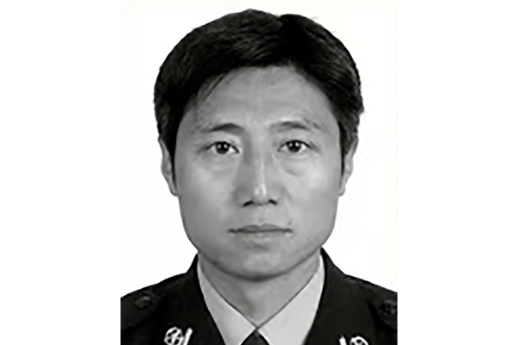劉向東(2022年因公犧牲的民警) 劉向東(2022年因公犧牲的民警)