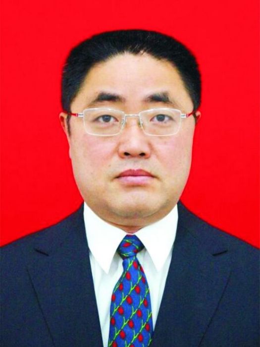 馮濤(四川天府新區興隆街道黨工委委員、辦事處副主任) 馮濤(四川天府新區興隆街道黨工委委員、辦事處副主任)