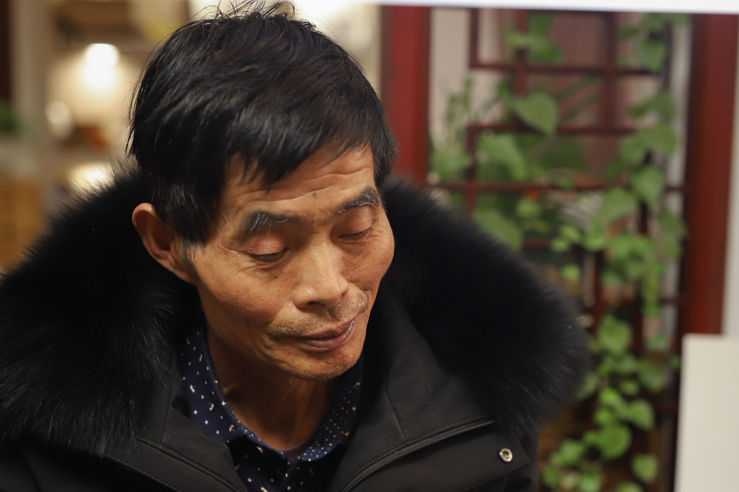 范小明(高級工藝美術師) 范小明(高級工藝美術師)