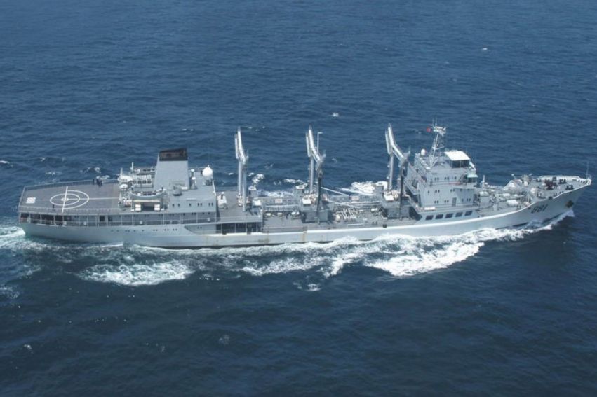 洪澤湖號遠洋補給艦(洪澤湖艦) 洪澤湖號遠洋補給艦(洪澤湖艦)