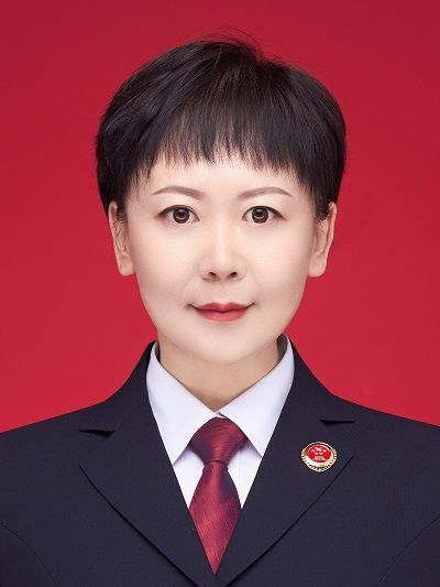 王媛媛(內蒙古自治區錫林郭勒盟檢察分院黨組成員、政治部主任) 王媛媛(內蒙古自治區錫林郭勒盟檢察分院黨組成員、政治部主任)