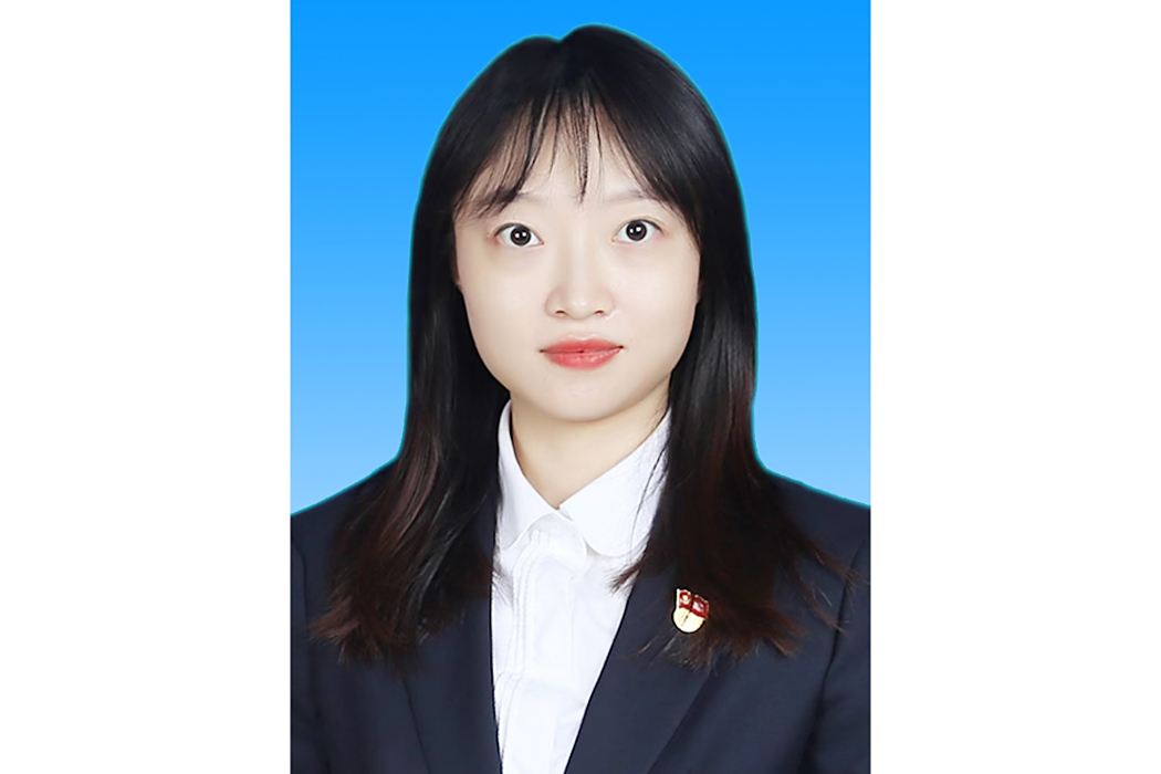 馮雯(四川省綿陽市遊仙區政務服務和行政審批局黨組成員、副局長) 馮雯(四川省綿陽市遊仙區政務服務和行政審批局黨組成員、副局長)