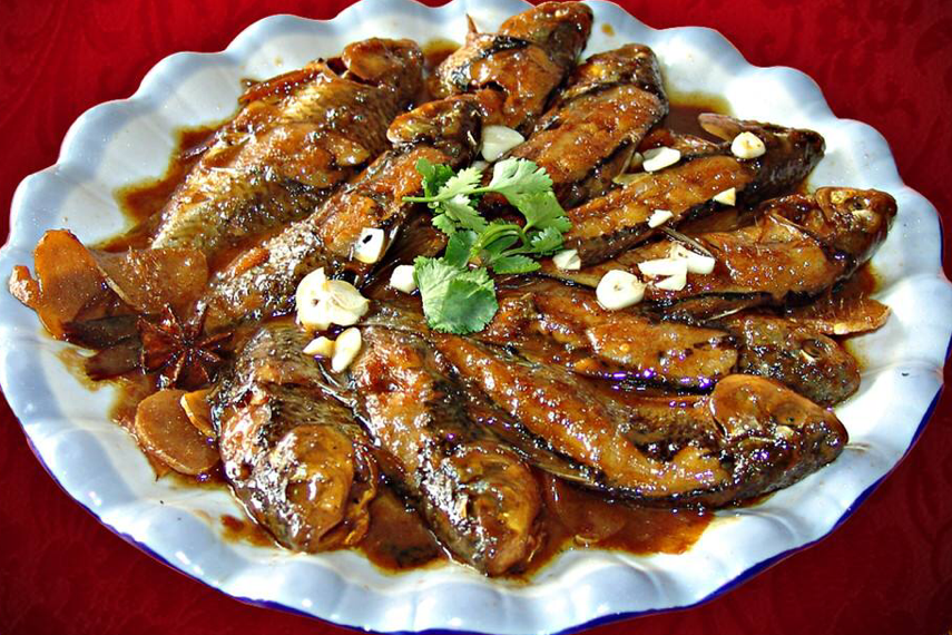 糖醋鯽魚 糖醋鯽魚