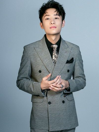 姚杭辰 姚杭辰