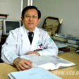 程玉峰(山東大學齊魯醫院放療科主任) 程玉峰(山東大學齊魯醫院放療科主任)