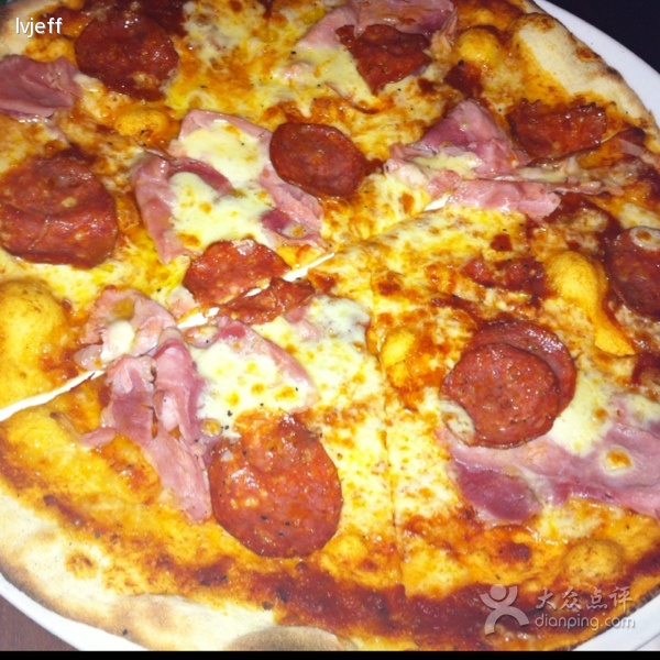 香腸Pizza