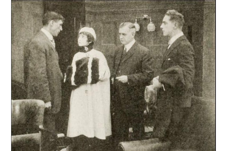 The Roughneck(美國1915年William S. Hart,Clifford Smith執導的電影) The Roughneck(美國1915年William S. Hart,Clifford Smith執導的電影)