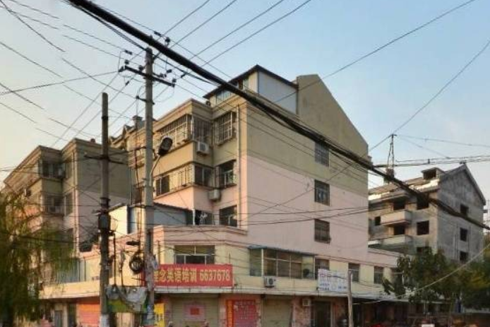 南華廣場 南華廣場