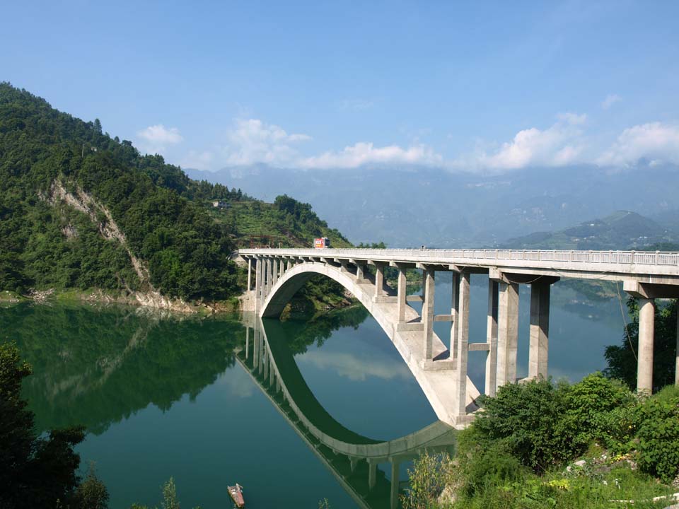 武隆石橋湖