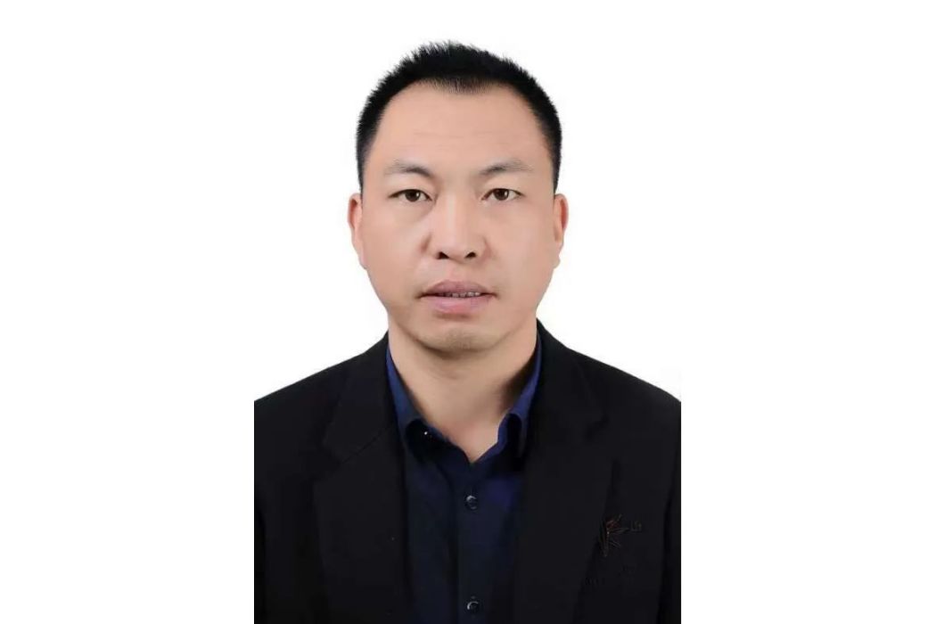 辛亮(甘肅鑫亮食用菌開發有限公司負責人) 辛亮(甘肅鑫亮食用菌開發有限公司負責人)