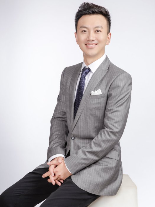 大偉(北京電視台主持人) 大偉(北京電視台主持人)