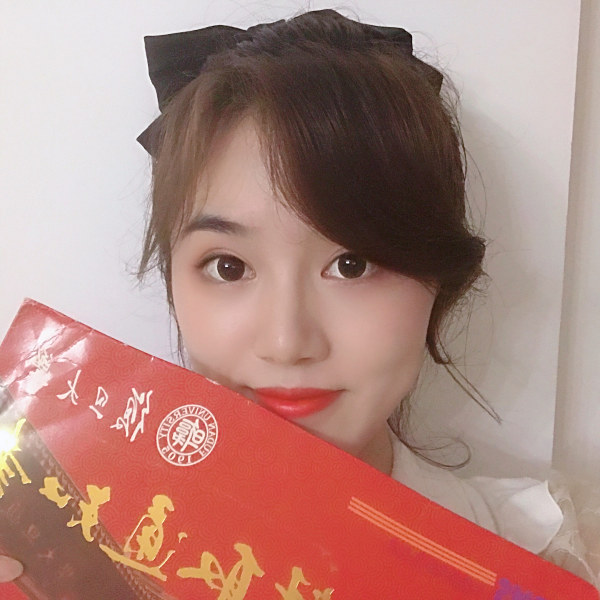 程雯雯 程雯雯