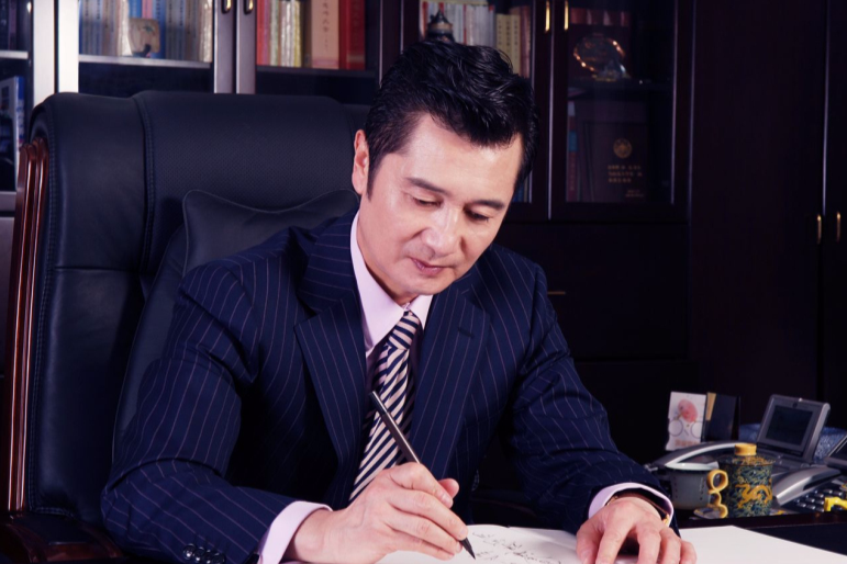 孫亮(中國智慧能源董事會主席) 孫亮(中國智慧能源董事會主席)