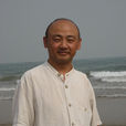 張偉(中國海洋大學新聞系主任) 張偉(中國海洋大學新聞系主任)