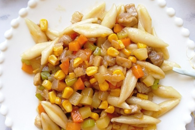 雜蔬豬肉粒 雜蔬豬肉粒