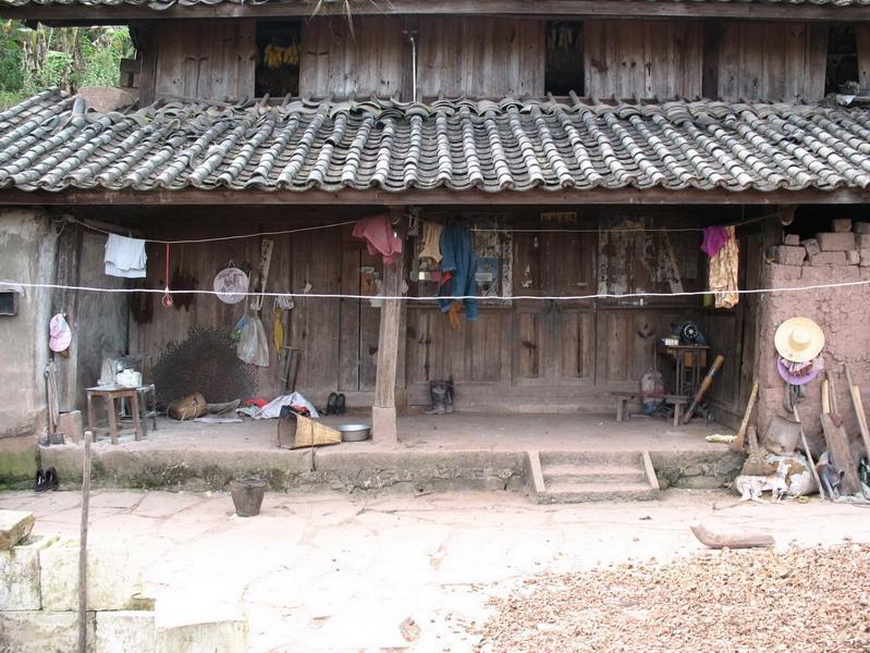 石榴子村 石榴子村