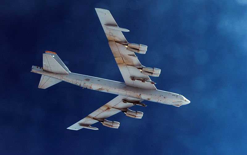B-52H型機腹
