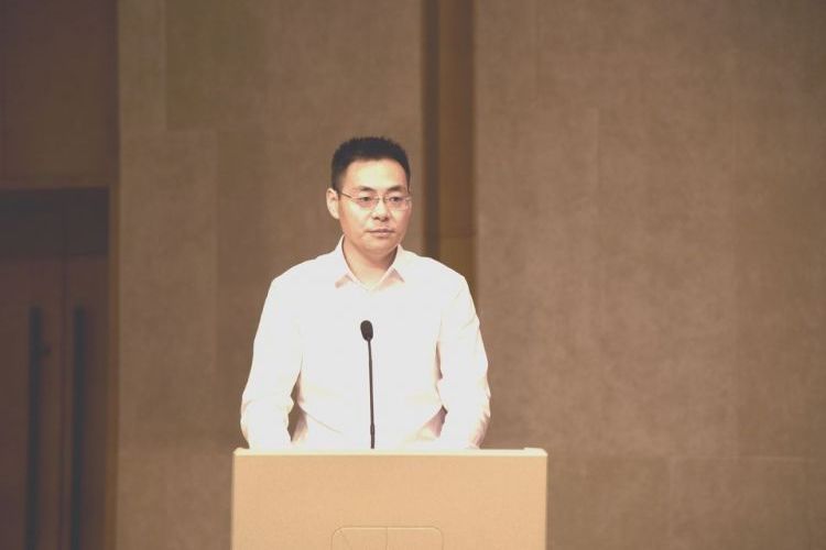 王利(陝西省漢中市委常委、常務副市長、組織部部長) 王利(陝西省漢中市委常委、常務副市長、組織部部長)