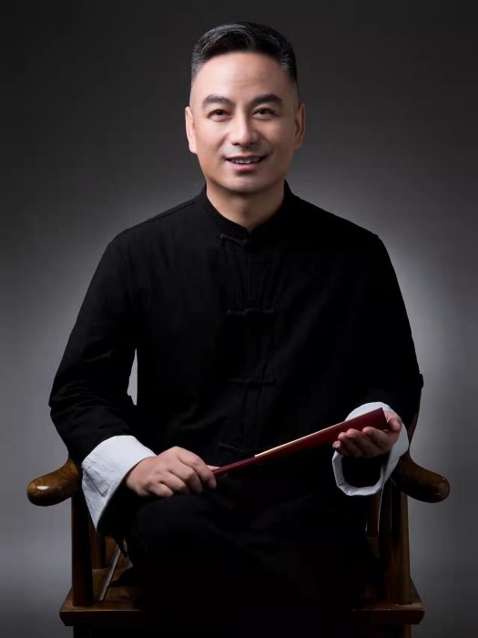 楊宗剛(深圳市楊宗剛珠寶有限公司董事長) 楊宗剛(深圳市楊宗剛珠寶有限公司董事長)