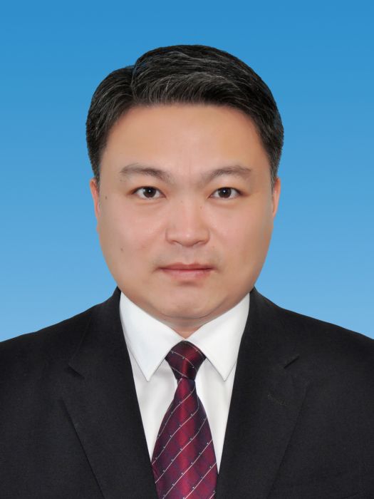 何文(山東省日照市東港區委副書記、區長) 何文(山東省日照市東港區委副書記、區長)
