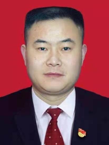 周希泉 周希泉