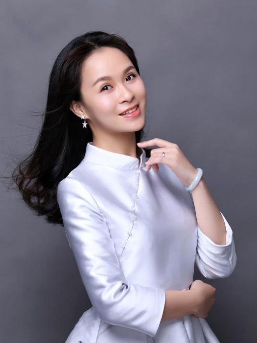 羅靜(廣西藝術學院音樂教育學院教師) 羅靜(廣西藝術學院音樂教育學院教師)