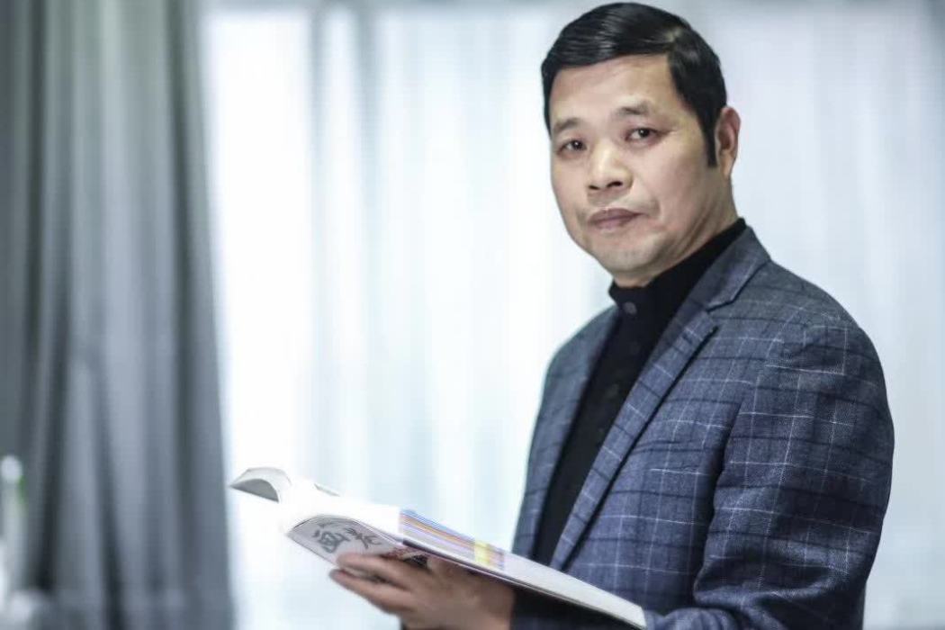 李治坤(河南省書法家協會會員) 李治坤(河南省書法家協會會員)