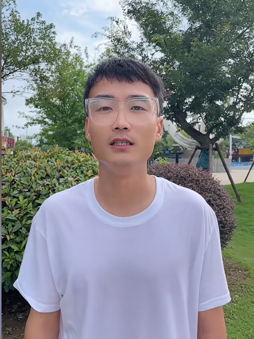 秦科(抖音主播) 秦科(抖音主播)