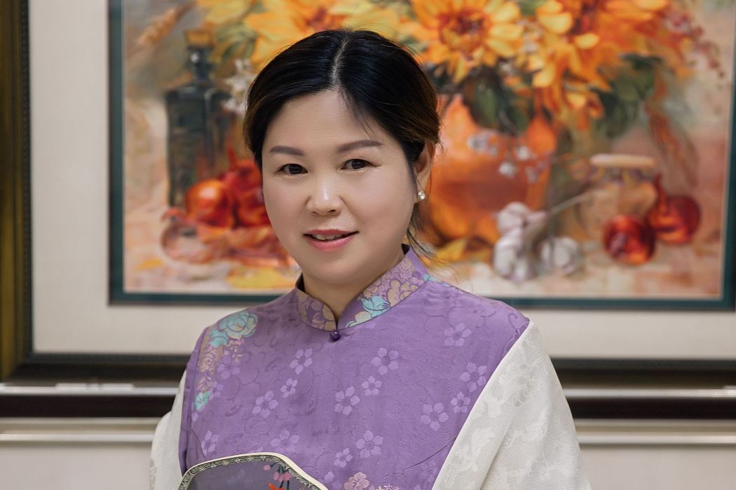 徐文瑛(正高級工藝美術師) 徐文瑛(正高級工藝美術師)