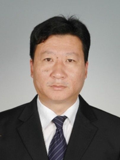 張萬強(遼寧省大石橋市衛生健康局黨組成員、副局長) 張萬強(遼寧省大石橋市衛生健康局黨組成員、副局長)