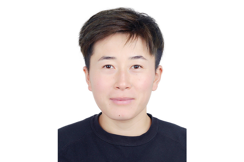 王鑫鑫(中國女子足球運動員) 王鑫鑫(中國女子足球運動員)