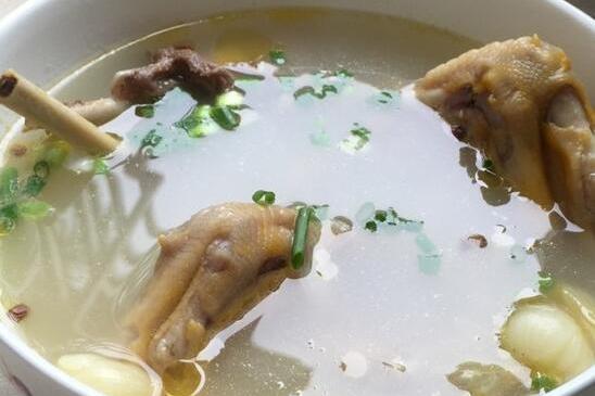 燉鵝掌 燉鵝掌