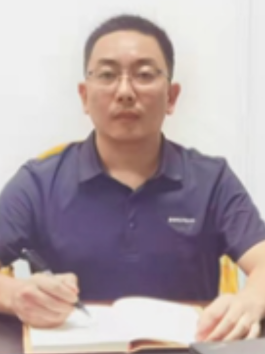 任義(四川省瀘州市瀘縣財政局黨組成員、機關黨委書記) 任義(四川省瀘州市瀘縣財政局黨組成員、機關黨委書記)