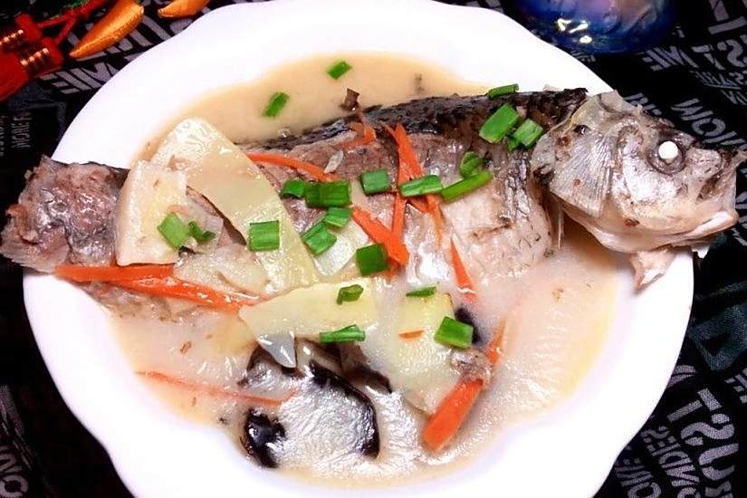 鯽魚筍菇湯 鯽魚筍菇湯