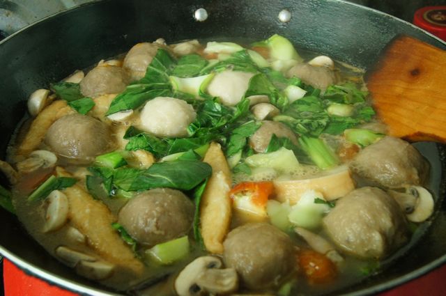 丸子蔬菜湯