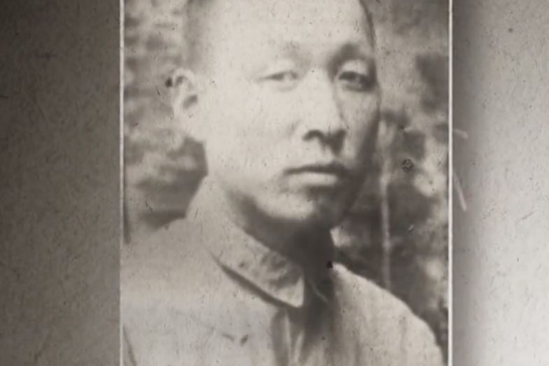 劉華(中國共產黨,陝南地區革命根據地領導人之一) 劉華(中國共產黨,陝南地區革命根據地領導人之一)
