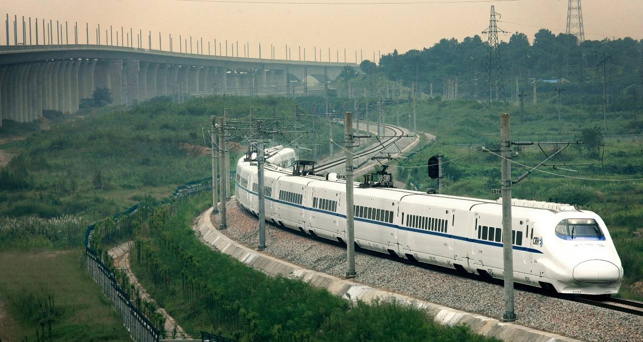 昌九城際鐵路穿越贛北郊區