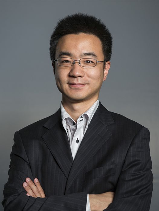 米海鵬(清華大學美術學院信息藝術設計系副教授) 米海鵬(清華大學美術學院信息藝術設計系副教授)