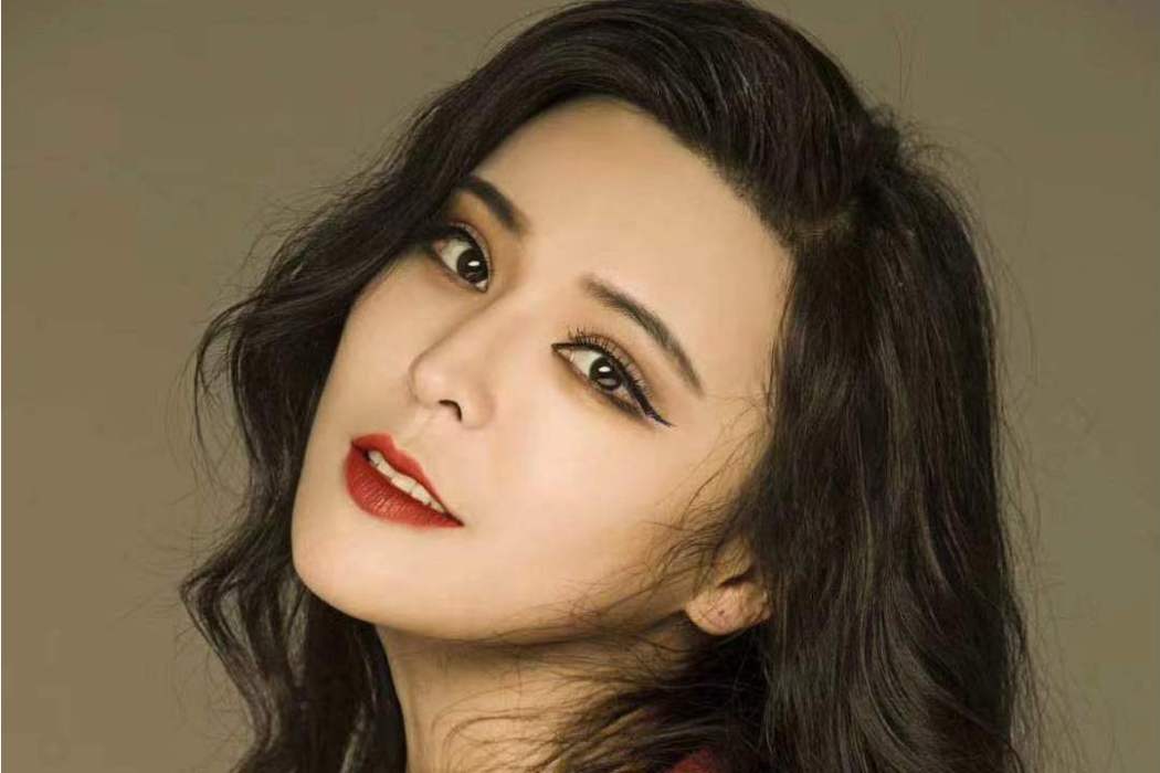 白帆(演員) 白帆(演員)