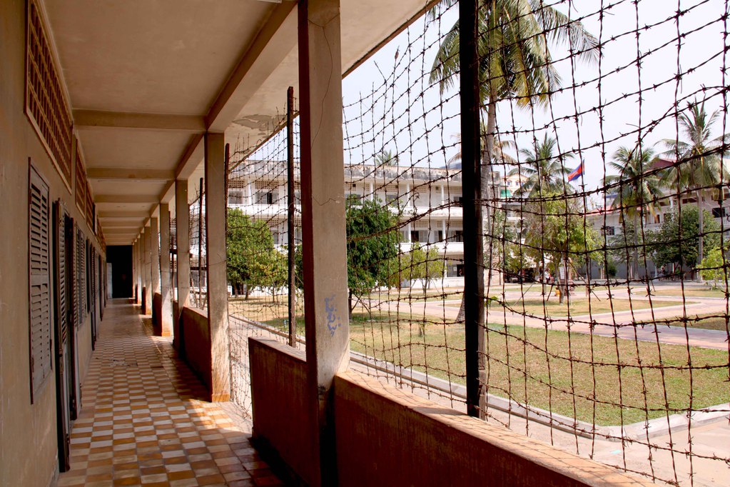高棉監獄博物館