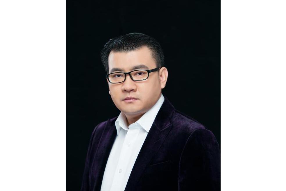 孔令偉(徐州市周易研究會會長) 孔令偉(徐州市周易研究會會長)