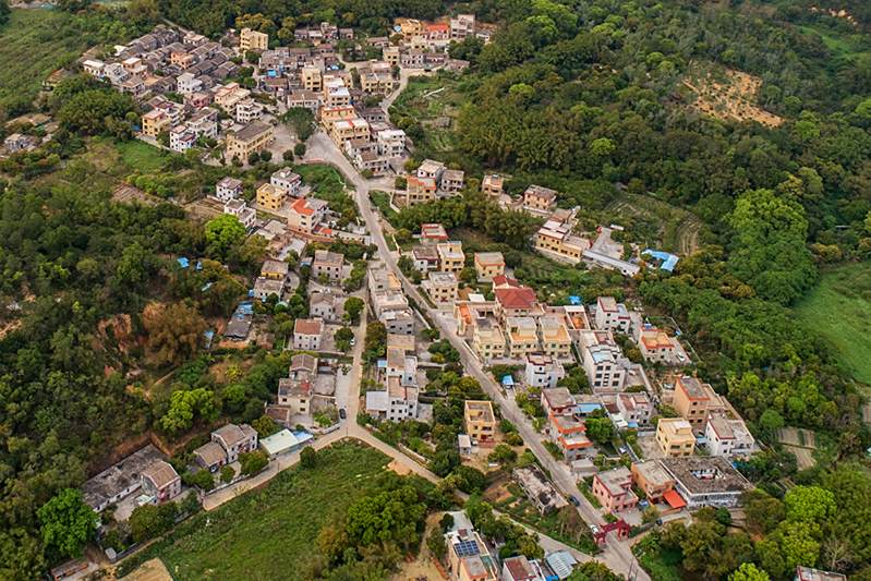 蘭溪村(廣東省中山市南朗街道下轄村) 蘭溪村(廣東省中山市南朗街道下轄村)